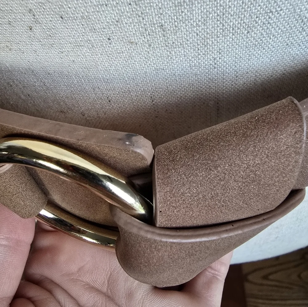 BCBGeneration New Tan Cognac O-Ring Knot Vegan Leather Statemen Belt Size M/L